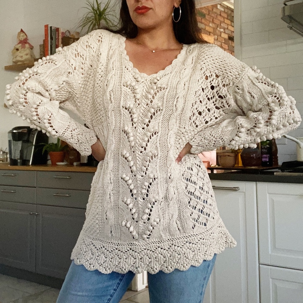 HANDKNIT BOBBLE SWEATER